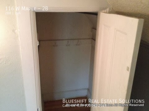 Building Photo - 116 W Maple-2B