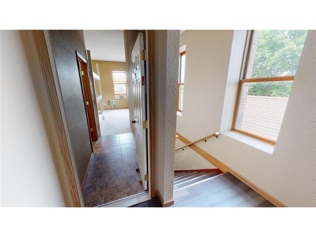 Building Photo - 539 Pacific Ave SW