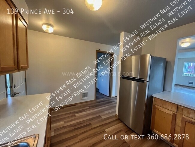 Building Photo - 139 Prince Ave