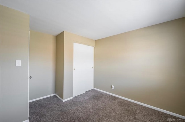 Building Photo - 1408 Long Island Ct