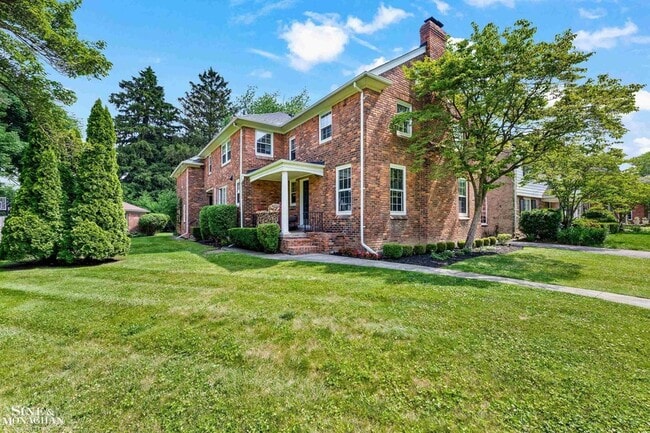 Primary Photo - 276 Lewiston Rd