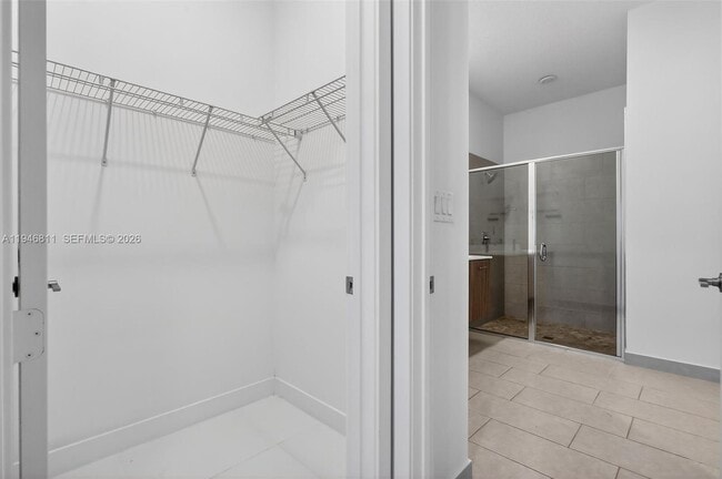 Building Photo - 4398 SW 173rd Ave