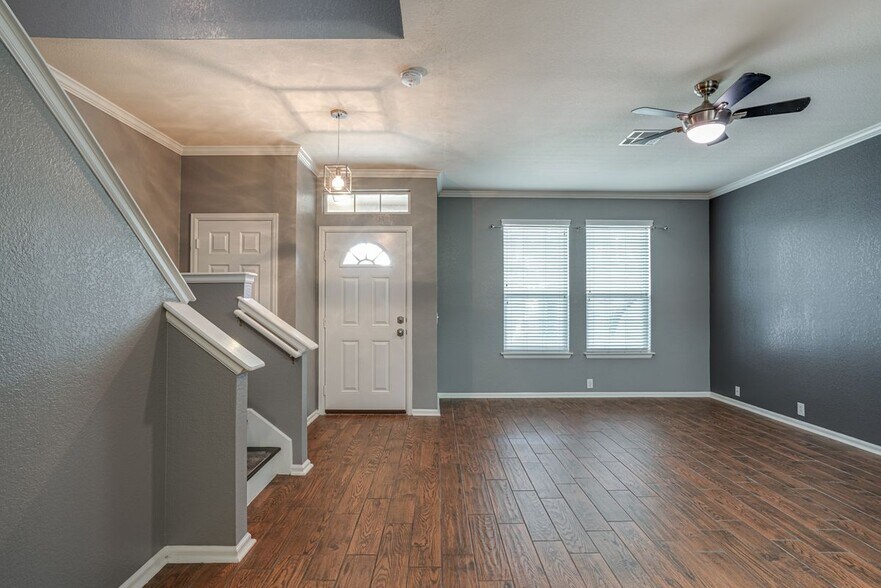 Building Photo - 2640 Grayson Way