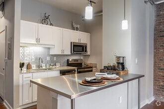 Interior Photo - MAA Piedmont Park