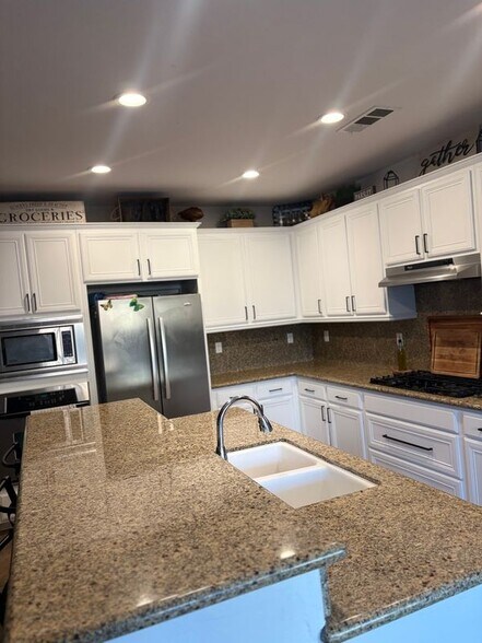 Building Photo - 11222 Littler Ln