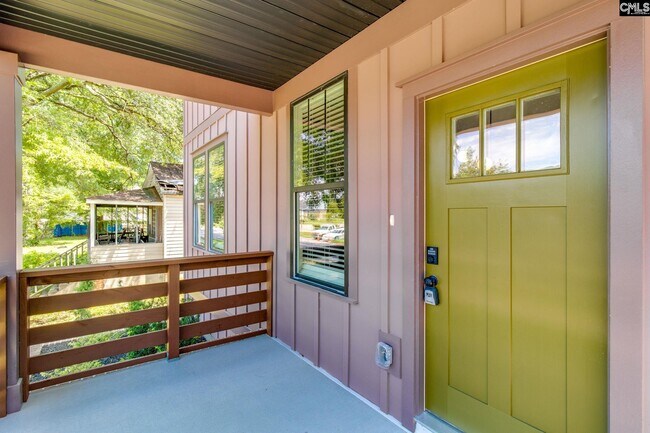 Building Photo - 2516 Richland St