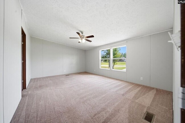 Building Photo - 233 Peeler Rd