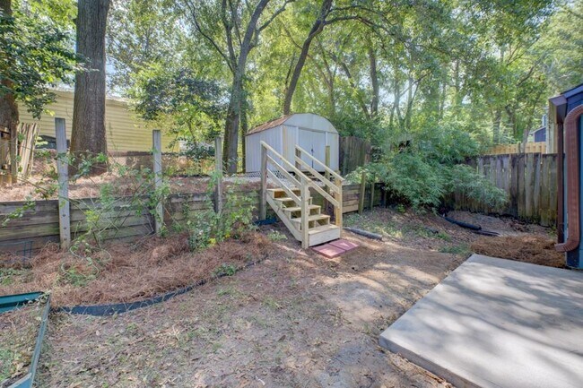 Building Photo - 1825 Meriadoc Rd