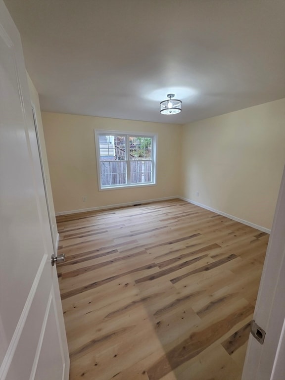 Building Photo - 871 Worthington St