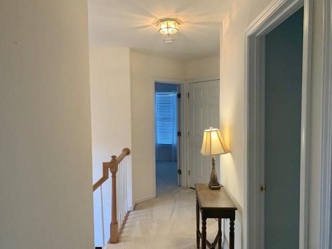 Building Photo - 110 Park Oaks Ct