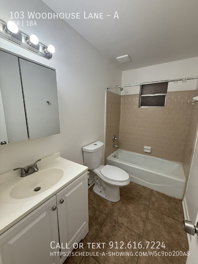 Building Photo - 103 Woodhouse Ln