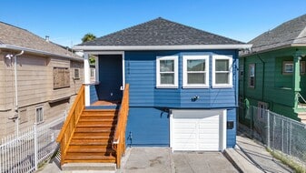 Building Photo - 1564 Bridge Ave