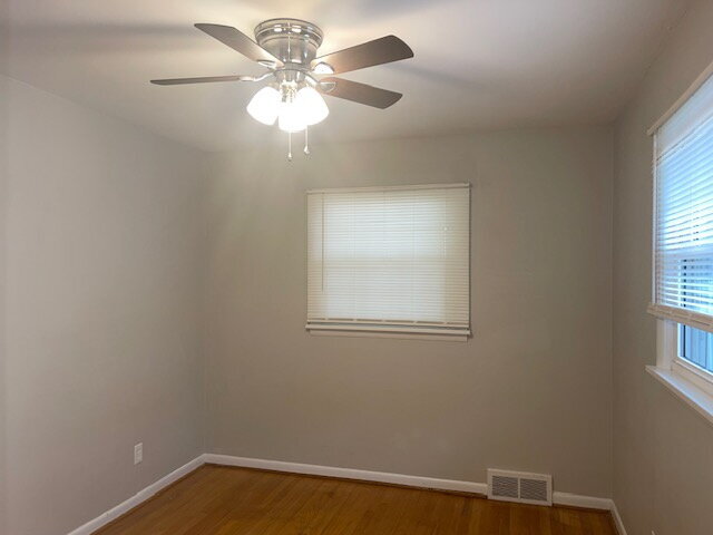 Building Photo - Comfortable Living in a Convenient Location