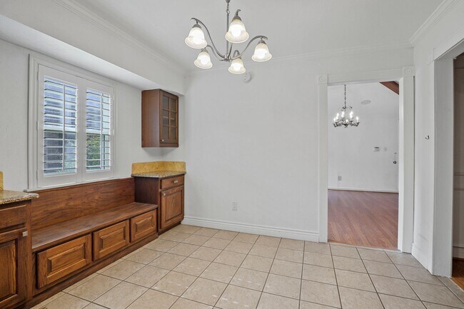 Building Photo - Amazing Layout Garland RISD