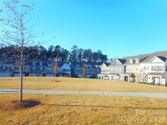 Building Photo - 3007 Glenn Hope Wy