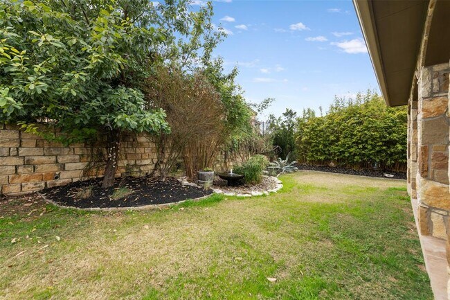 Building Photo - 106 Feritti Dr