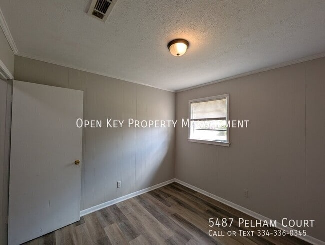 Building Photo - 5487 Pelham Ct