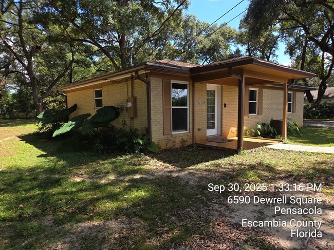 Building Photo - 6590 Dewrell Square