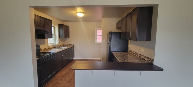 Building Photo - 22404 Lawndale Ave