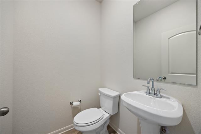 Building Photo - 308 Marsh Ln