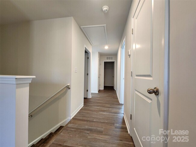 Building Photo - 2973 Sherrills Strm Dr
