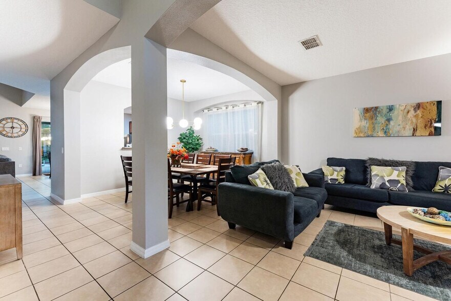 Building Photo - 620 Orange Cosmos Blvd