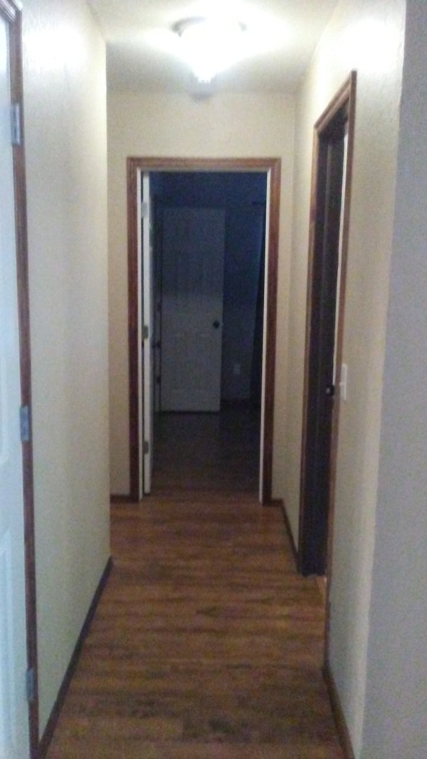 Building Photo - PRE-LEASING FOR FALL. 3 bed, 2 bath, 2 car garage home in Woodcreek Addition!