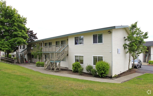 Building Photo - Windsor Heights