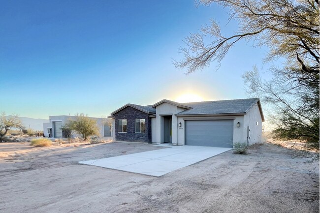 Building Photo - 16015 E Wildcat Dr