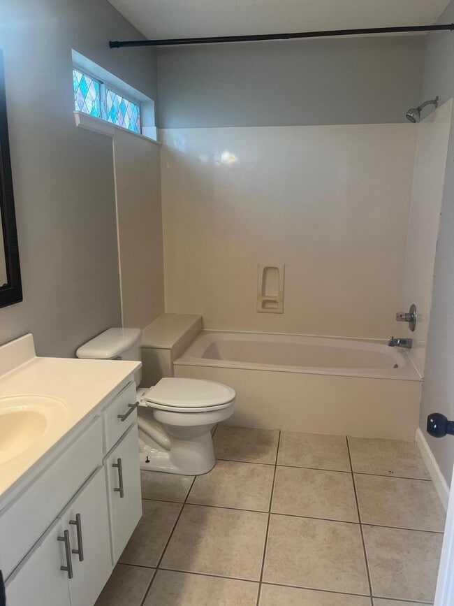 Building Photo - 9665 Leeward Way