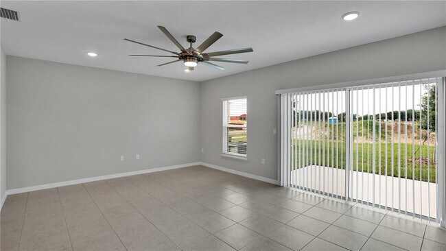 Building Photo - 4147 Collegiate Blvd