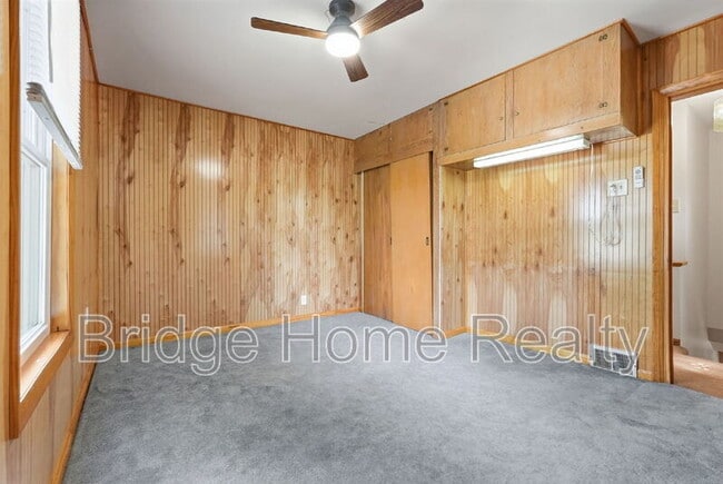 Building Photo - 507 Cherry St