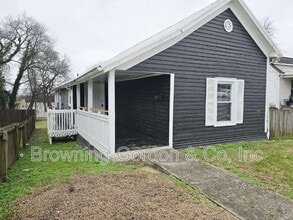 Building Photo - 1705 11th Ave N