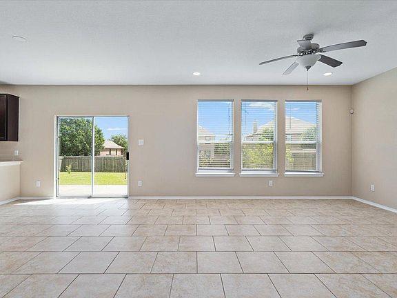 Building Photo - 904 Lonesome Lilly Way