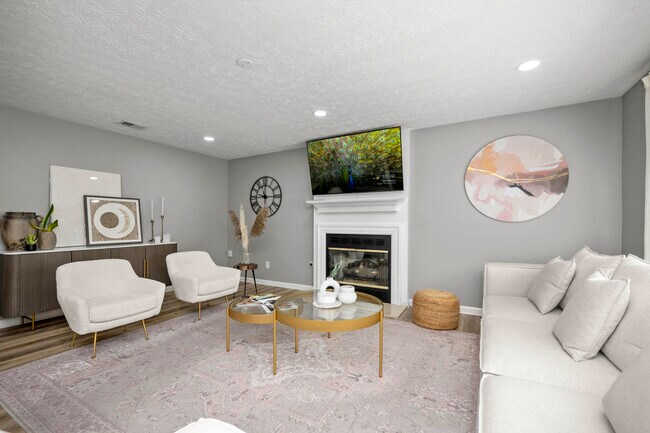 Building Photo - 4016 Kenesaw Dr
