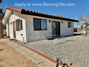 Building Photo - New 2 Bedroom 1 Bathroom Home!!