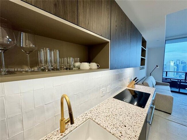 Building Photo - 159 NE 6th St