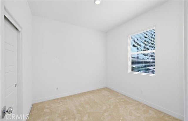 Building Photo - 319 Carmona