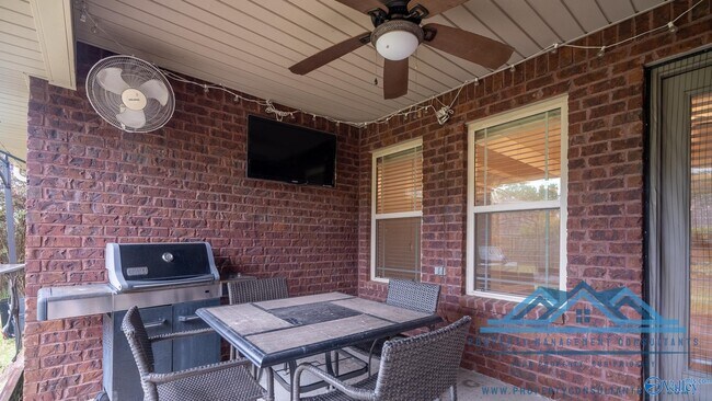 Building Photo - 4620 Carrington Blvd SE