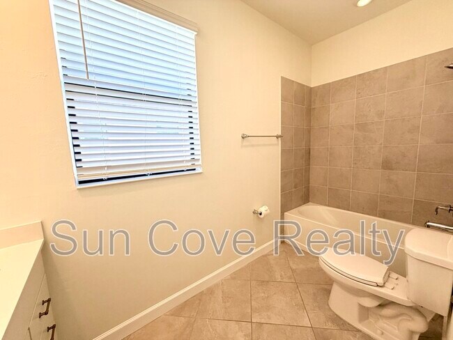 Building Photo - 5242 Coral Reef Wy