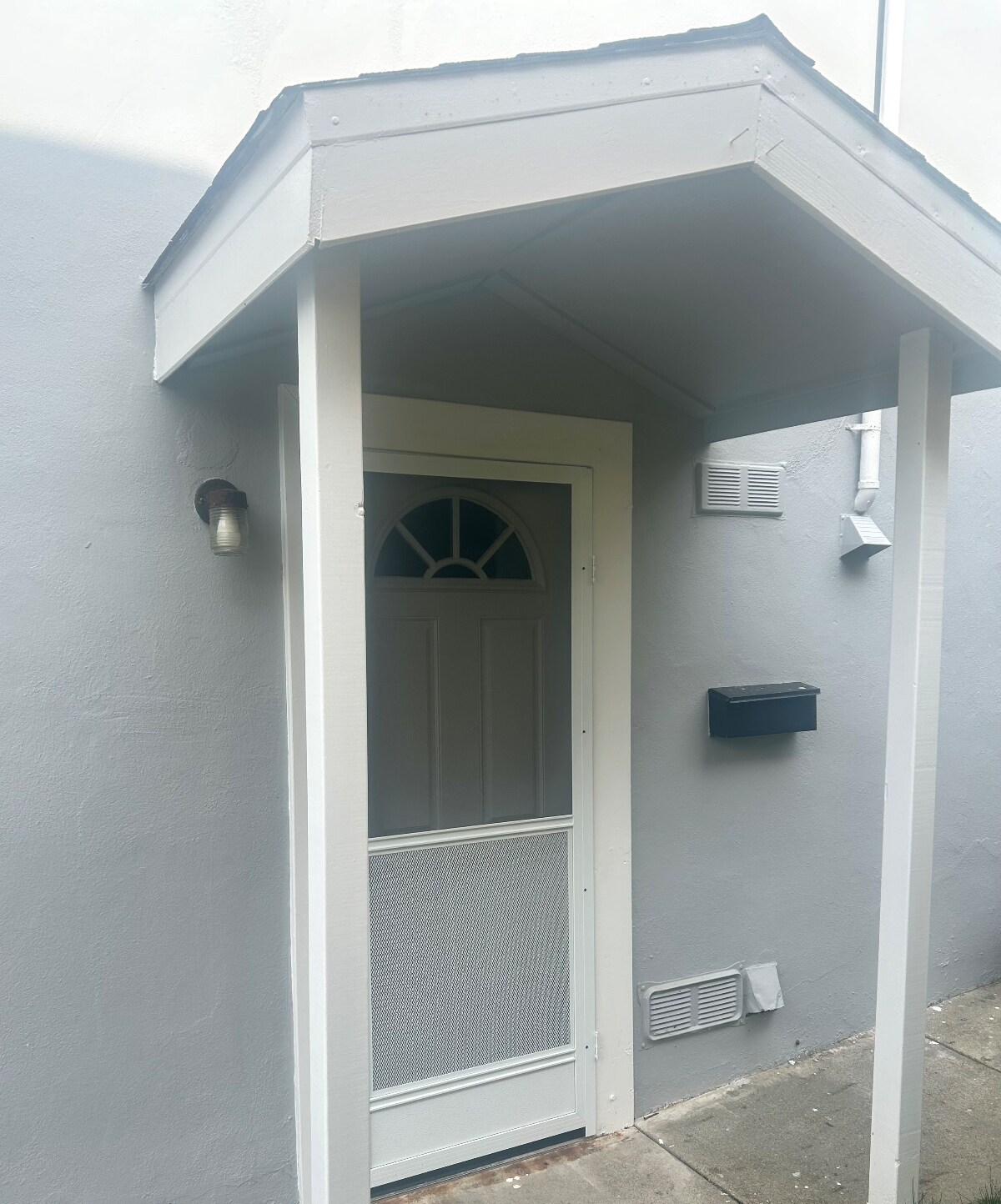 Building Photo - 257 El Dorado Dr