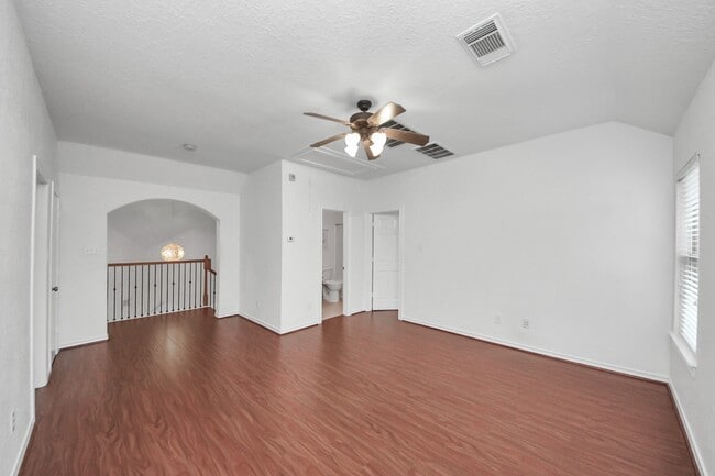 Building Photo - 5014 Parkcanyon Ln