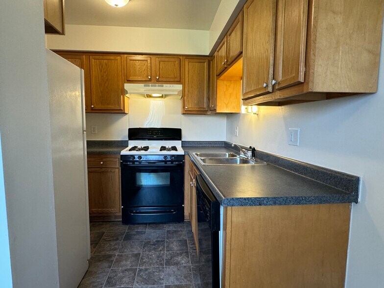 Building Photo - 8178 Ralston Ct
