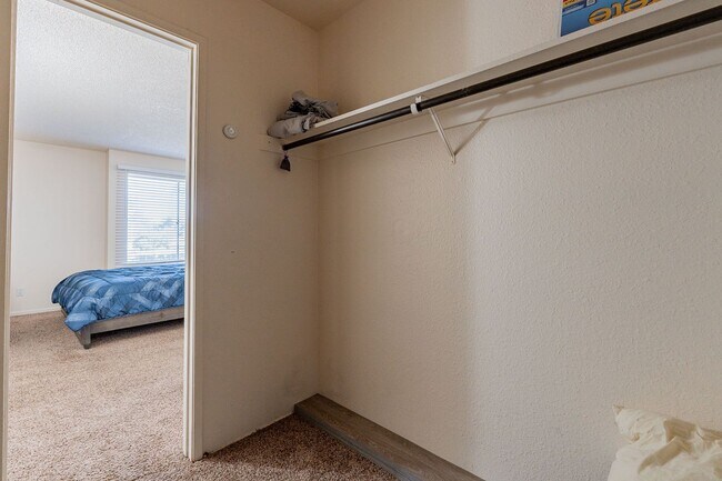 Building Photo - Available until 12/28/25 - Heart of Scotts...