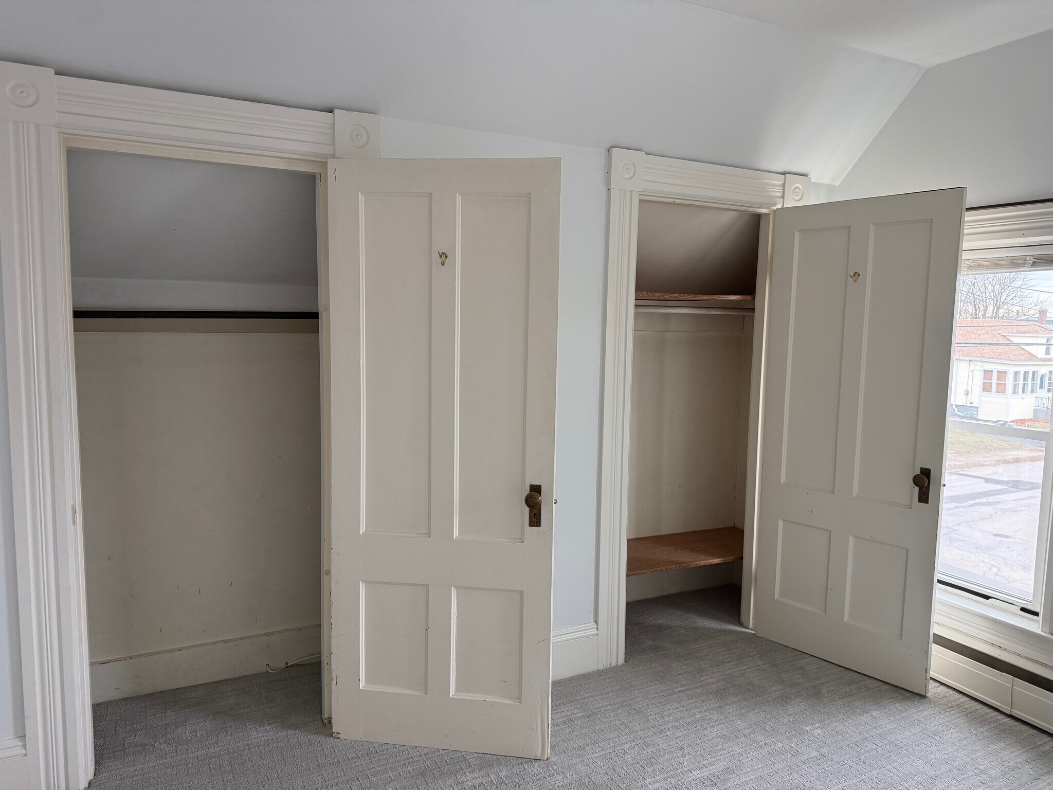 Building Photo - 89 Belmont St