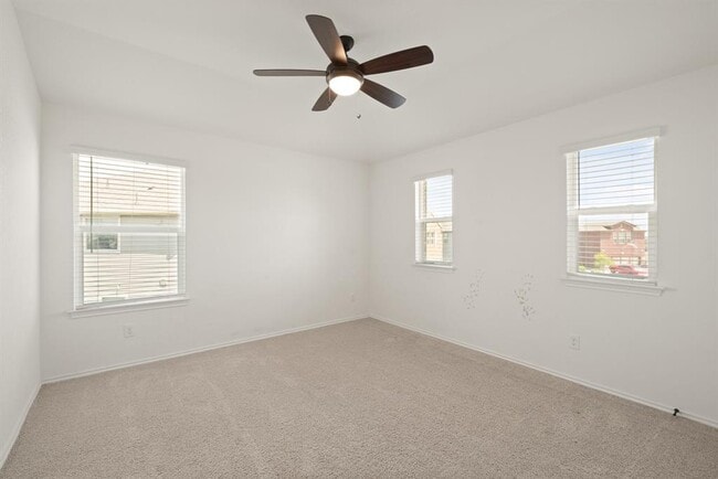 Building Photo - 538 Thunder Valley Trl