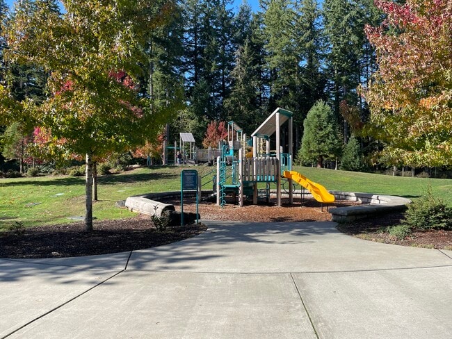 Building Photo - 4808 Amherst Way SW