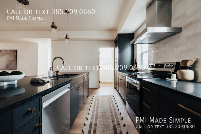 Building Photo - 1380 S 900 W