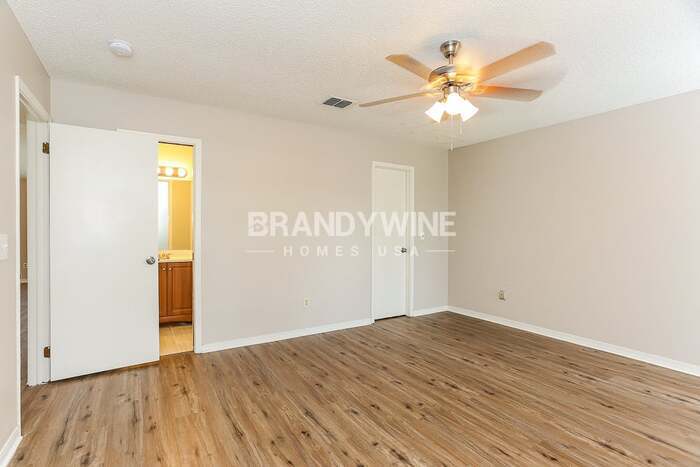 Building Photo - 11458 Willet Ct S