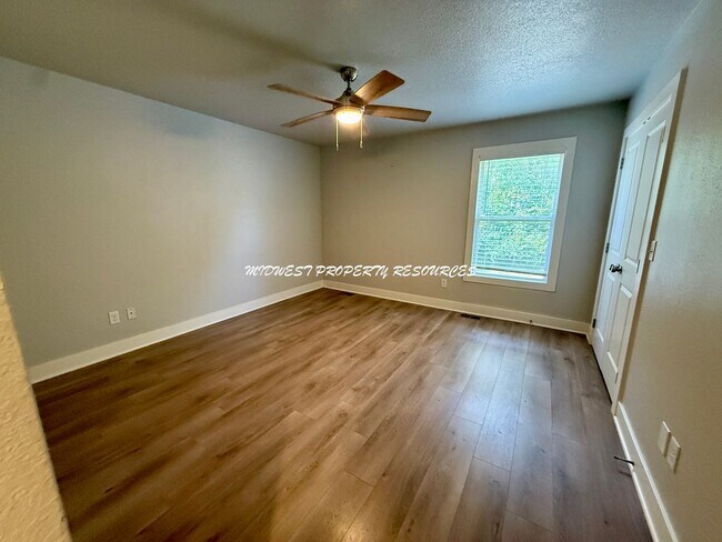 Building Photo - 1013 Renee Lynde Dr